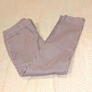 Old Navy pixie cut ankle pants.